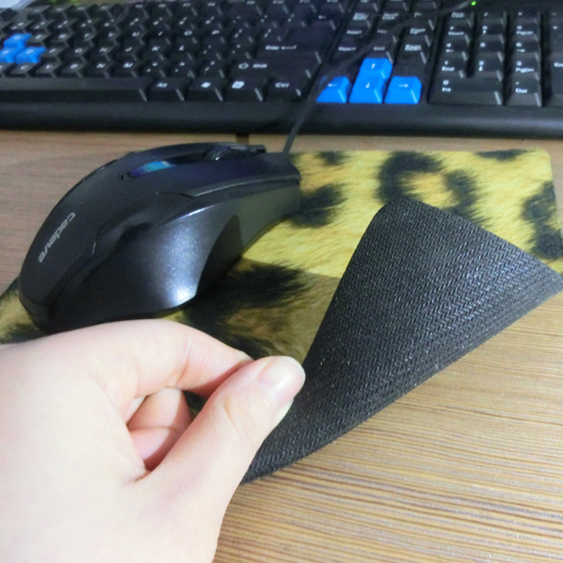 Muismat Gaming Accessoires Hen - Pc Gaming World Of Warcraft recensie en prijs